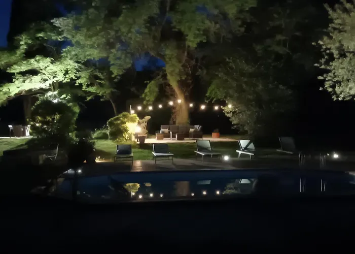 Moulin De Charme Lussan (Gard)