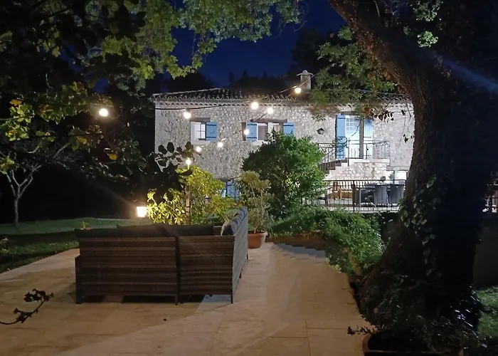 Casa de Férias Moulin De Charme Lussan (Gard)